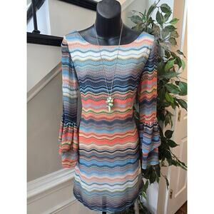 Basically Me Shift Dress S Multi Chevron Boat Neck Bell Sleeve Pullover Dress